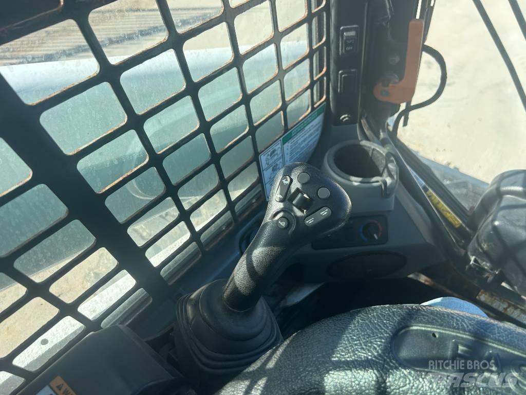 Bobcat S740 Skid steer loderler