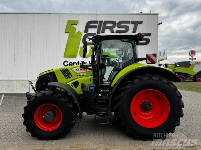 CLAAS AXION 870 Traktörler