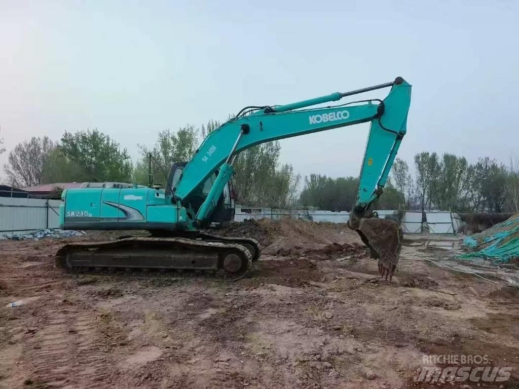 Kobelco SK 210-8 Paletli ekskavatörler
