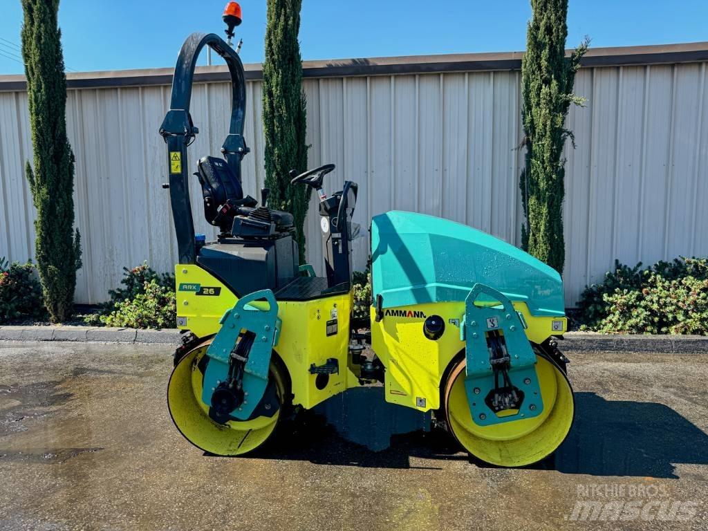 Ammann ARX 26 Çift tamburlu silindirler