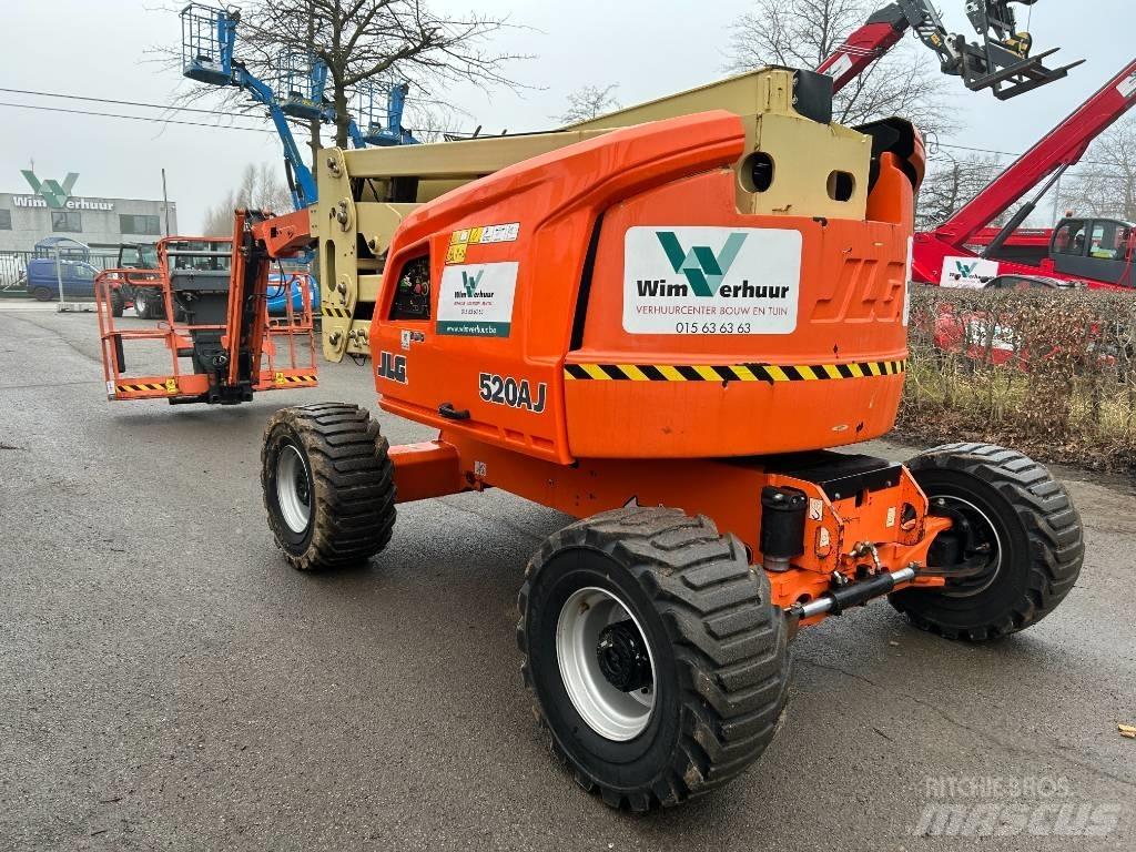 JLG 520 AJ Körüklü personel platformları