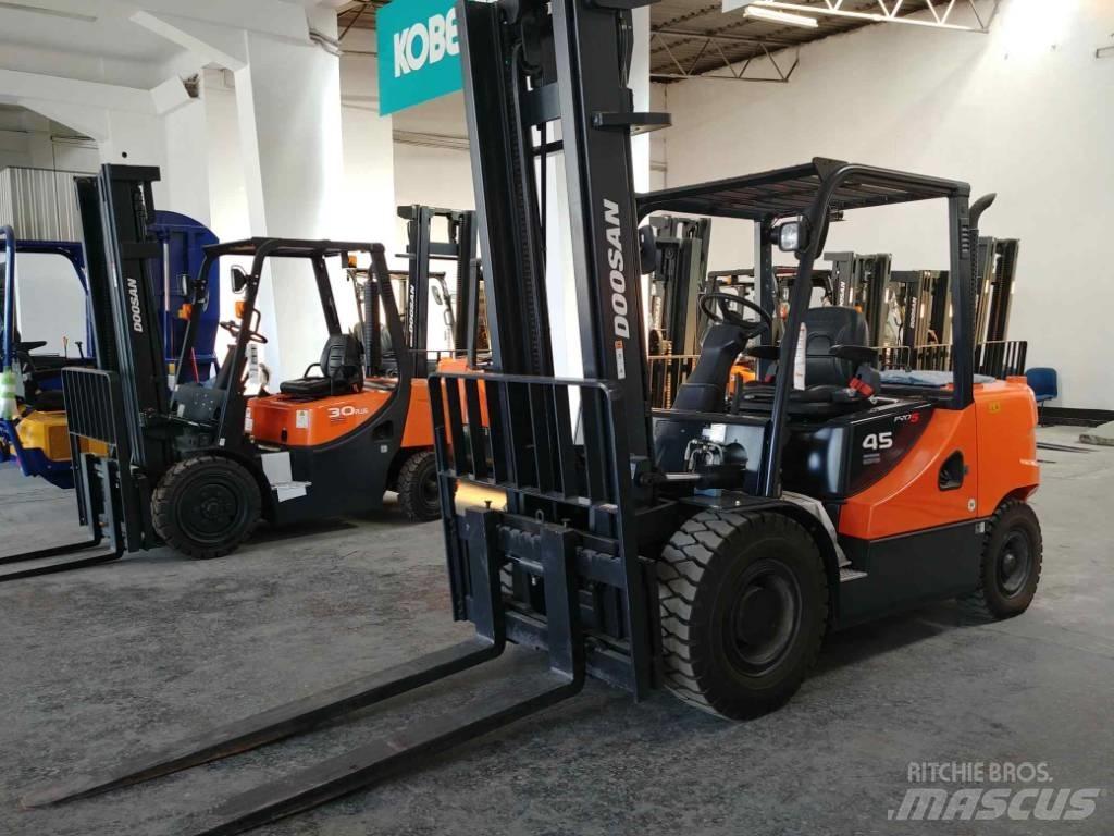 Doosan D45 SC-5 Dizel forkliftler