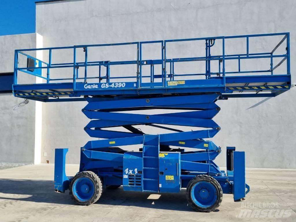Genie GS 4390 - R284 Makasli platformlar
