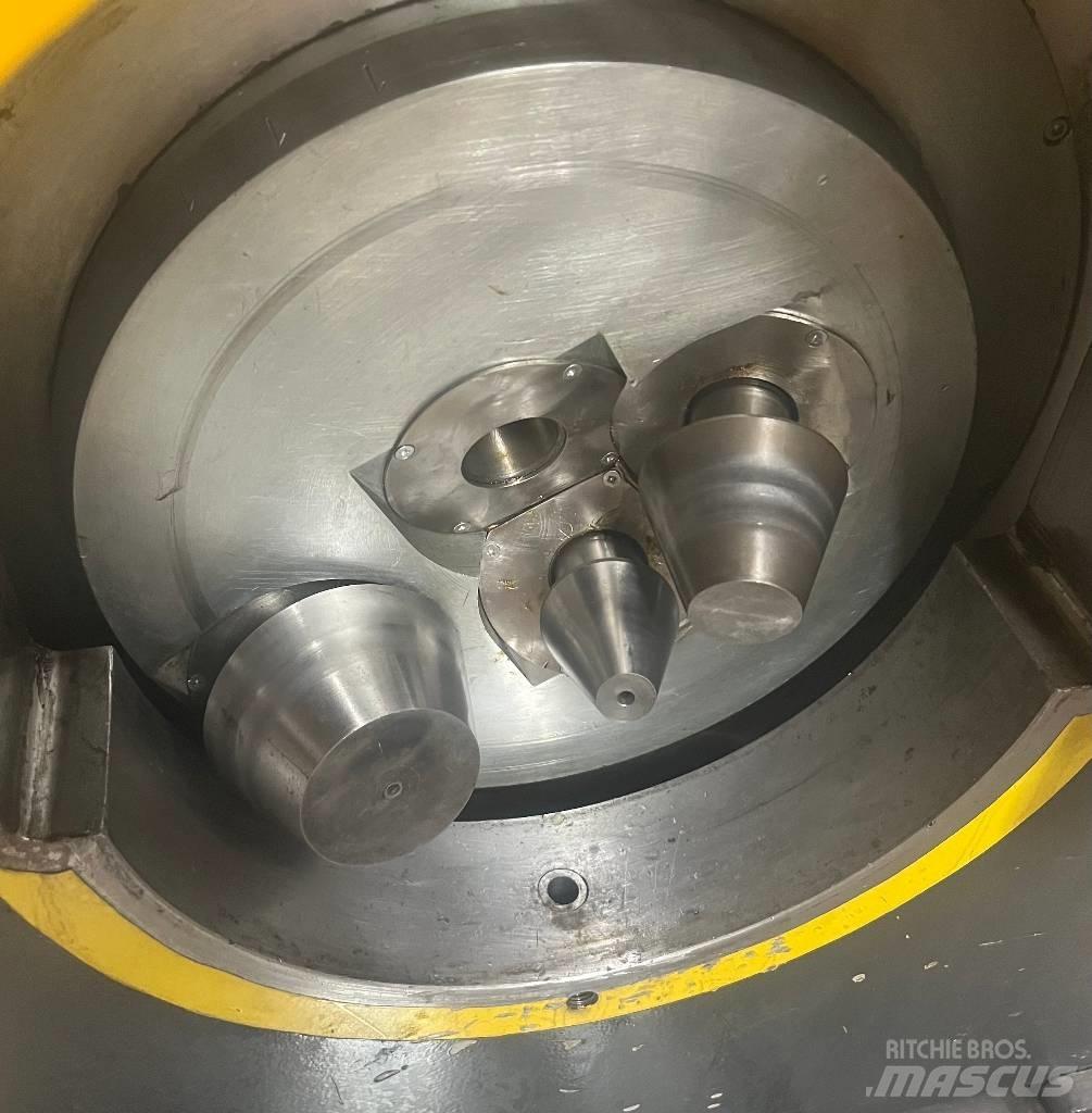  GS-HYDRO GSF-220-N Boru bükme makineleri