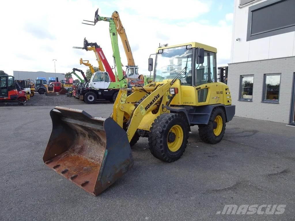 Komatsu WA65-3 Tekerlekli yükleyiciler