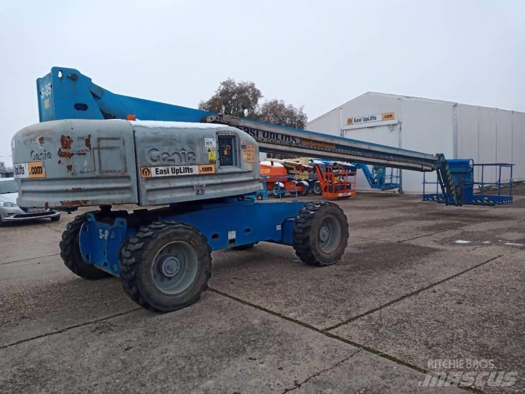 Genie S 85 Teleskopik personel platformları