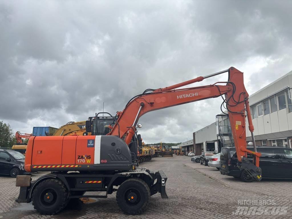 Hitachi ZX 170 W-3 Lastik tekerli ekskavatörler