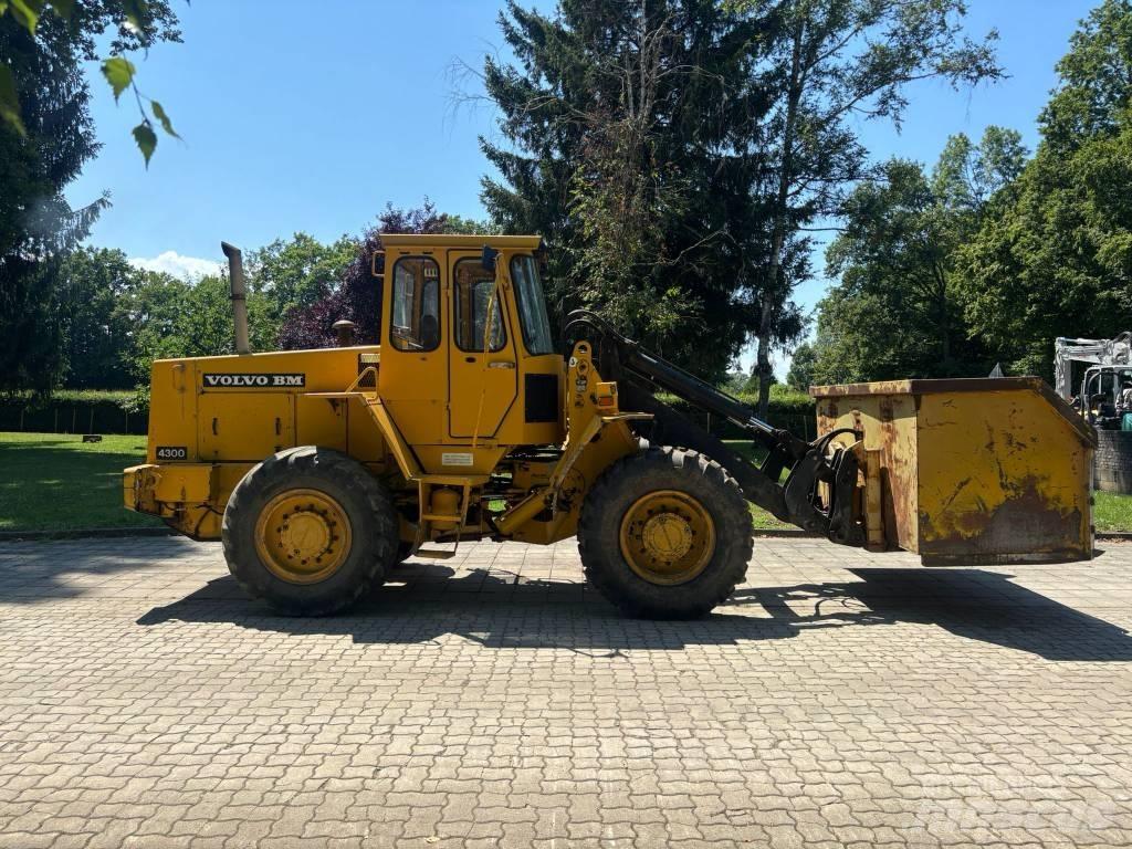 Volvo BM 4300 Tekerlekli yükleyiciler