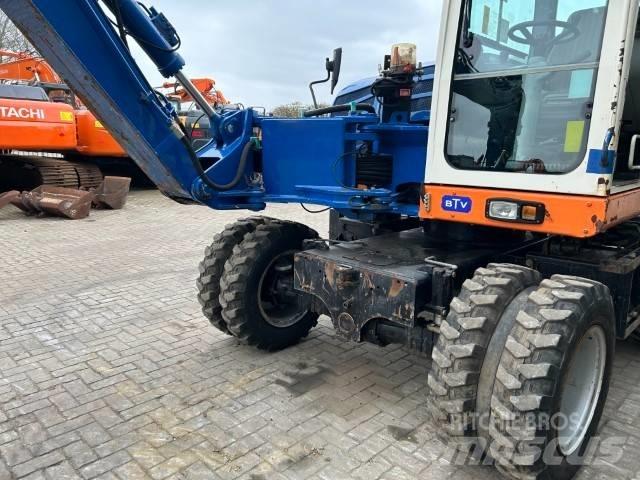 Terex TW 85 Lastik tekerli ekskavatörler