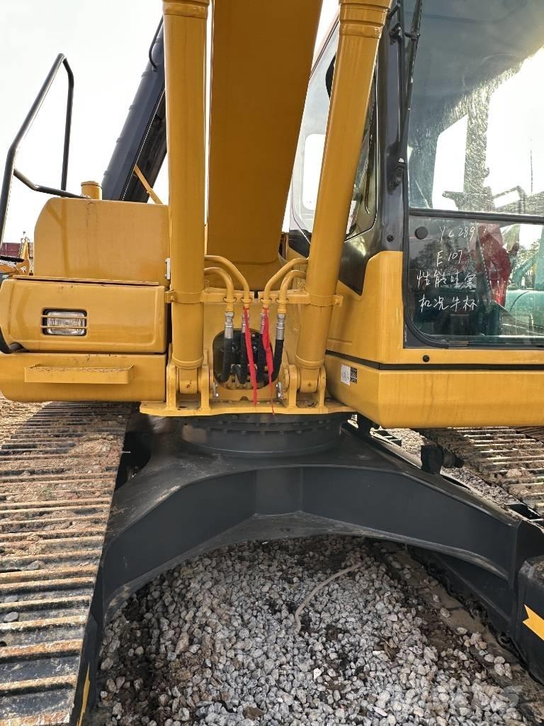 Komatsu PC 160 Paletli ekskavatörler