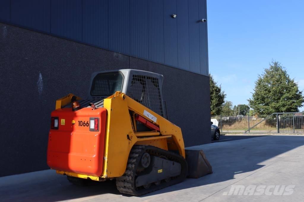 Bobcat T 140 Skid steer loderler