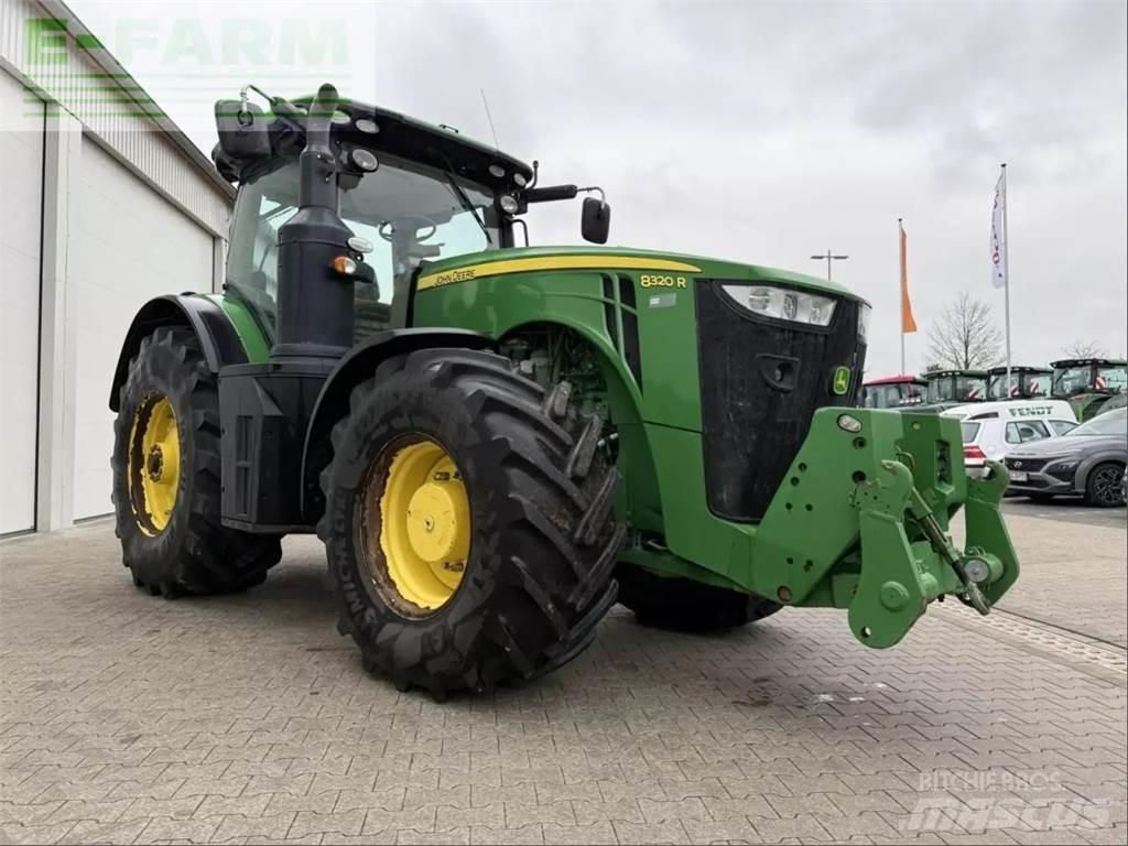 John Deere 8320 r Traktörler