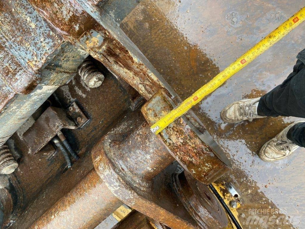 CAT 350 L Paletli ekskavatörler