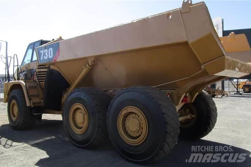 CAT 730 Belden kirma kaya kamyonu