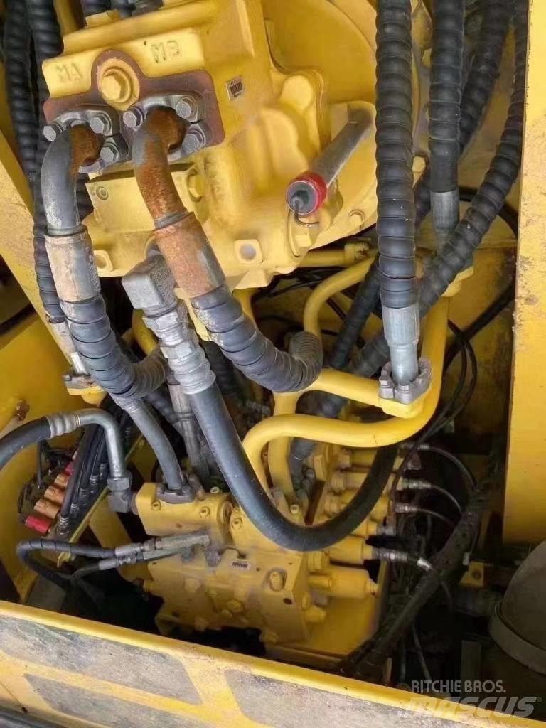 Komatsu pc360 Paletli ekskavatörler