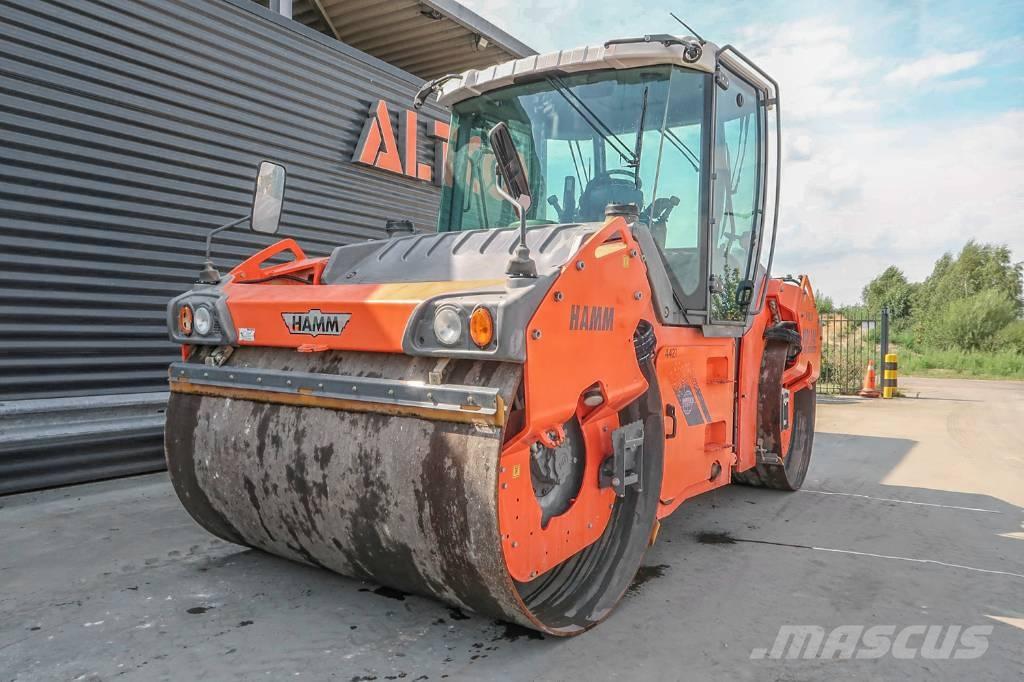 Hamm HD+ 140I VV Çift tamburlu silindirler