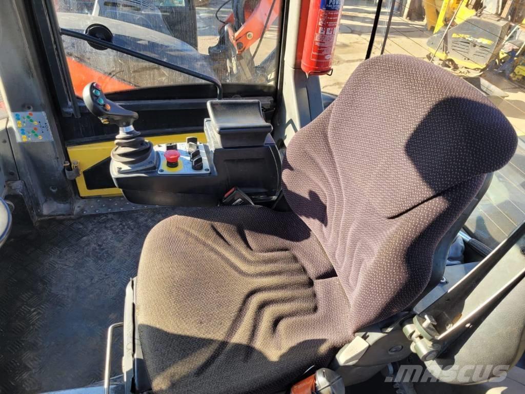 Bomag BW 151 AD-5 Çift tamburlu silindirler