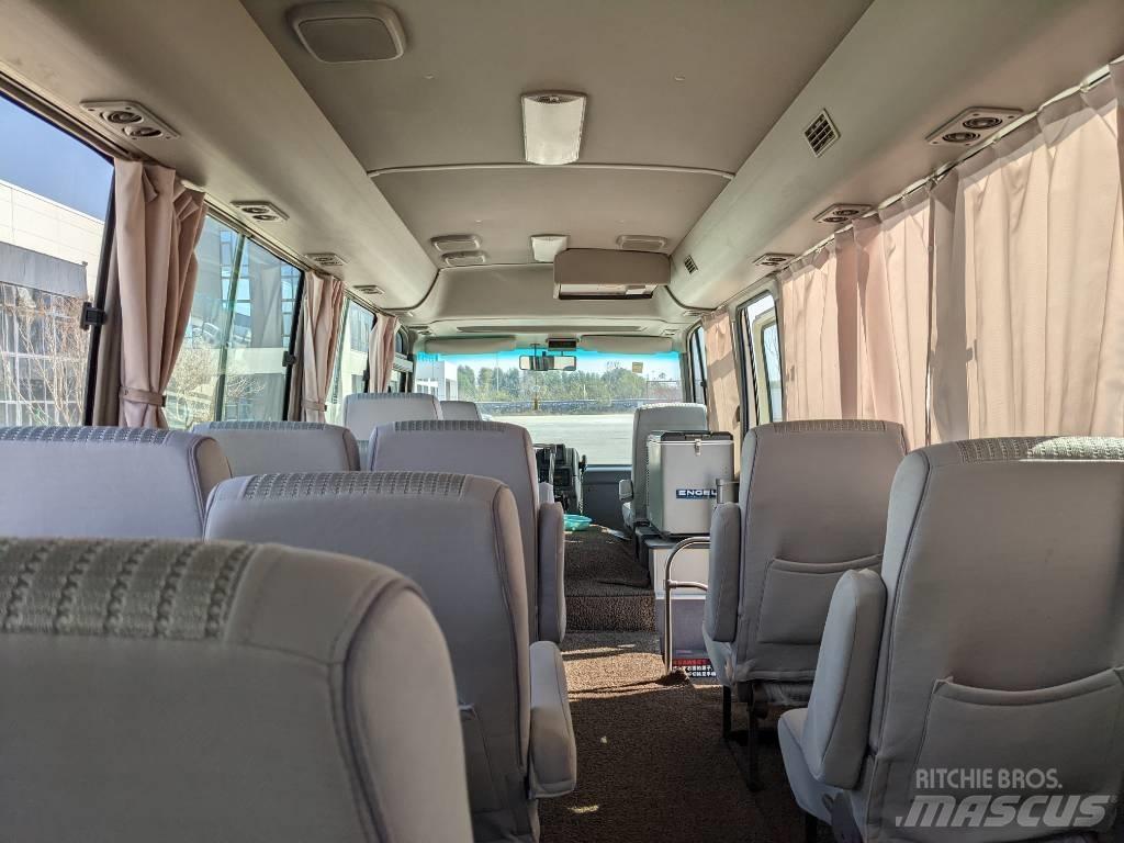 Nissan Civilian Sehirlerarasi otobüsler