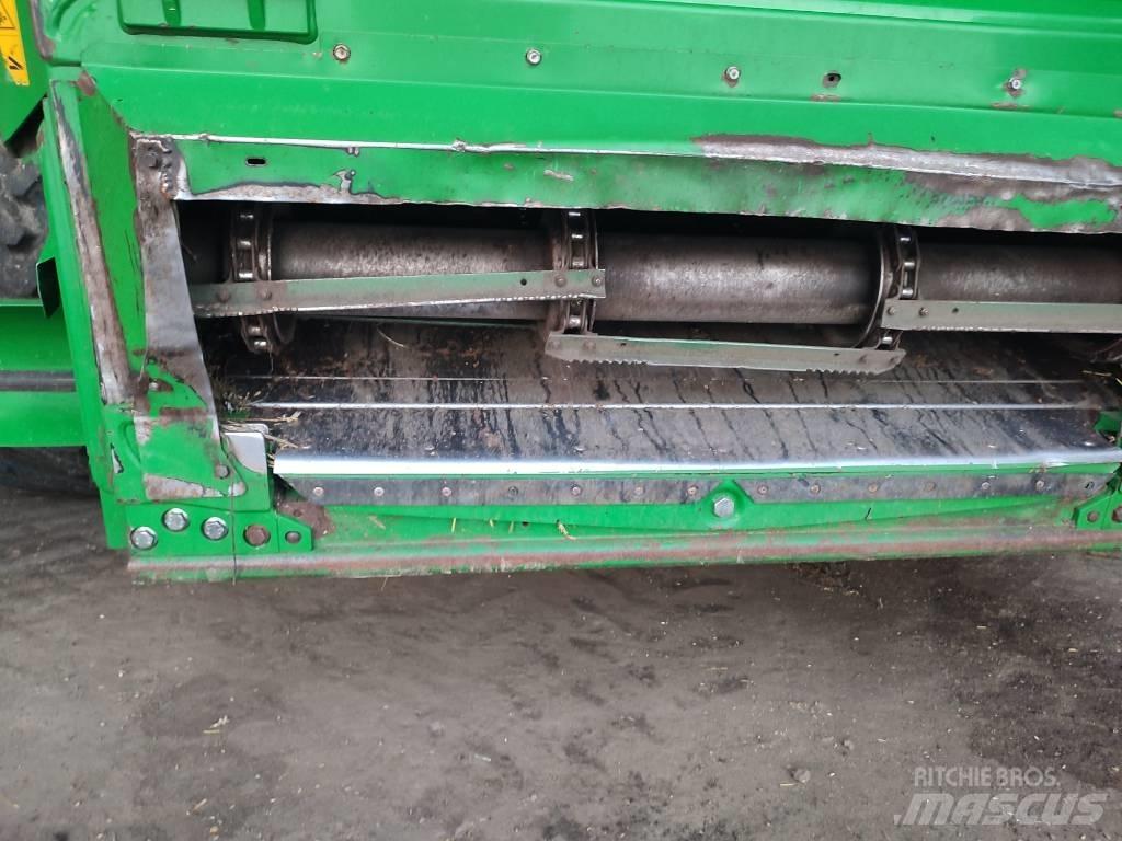 John Deere T 670 i Biçerdöverler