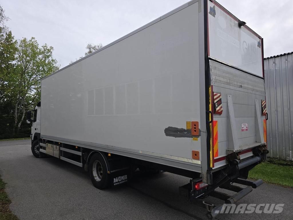 Volvo FM330 4X2 Kapali kasa kamyonlar