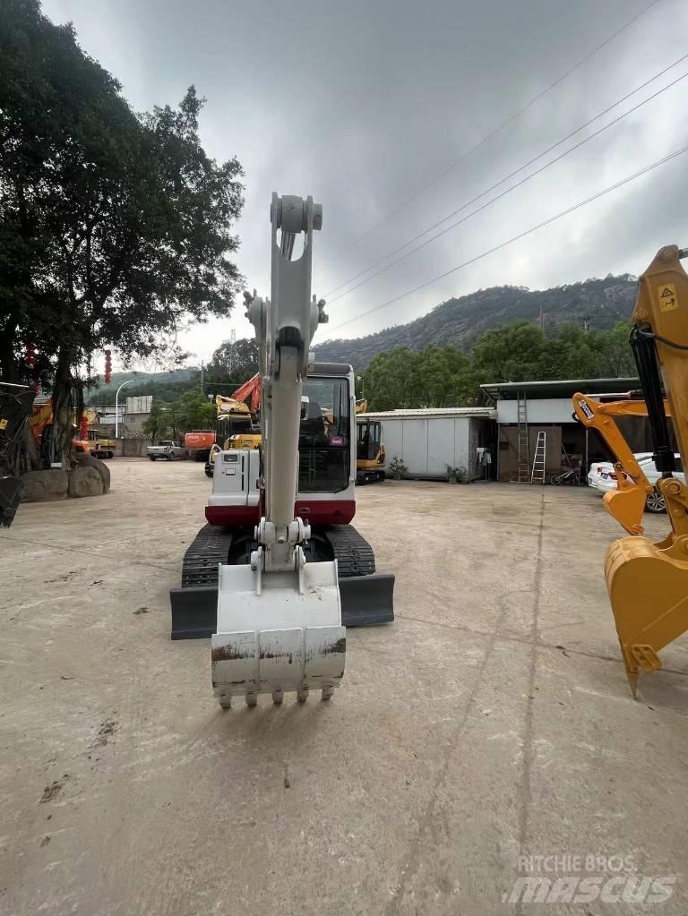 Takeuchi TB180C Paletli ekskavatörler