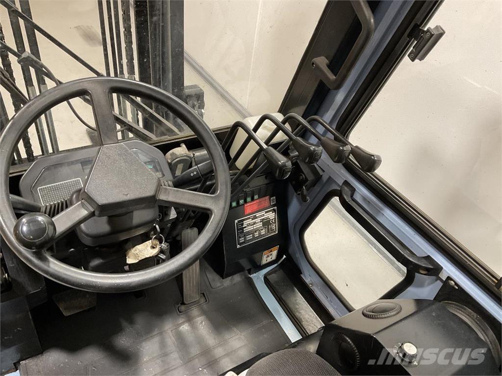 Utilev UT30P Dizel forkliftler