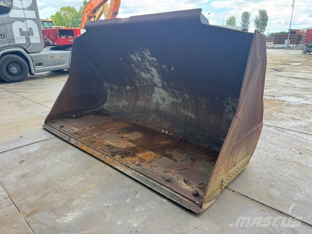 Volvo 4.2 m3 Kovalar