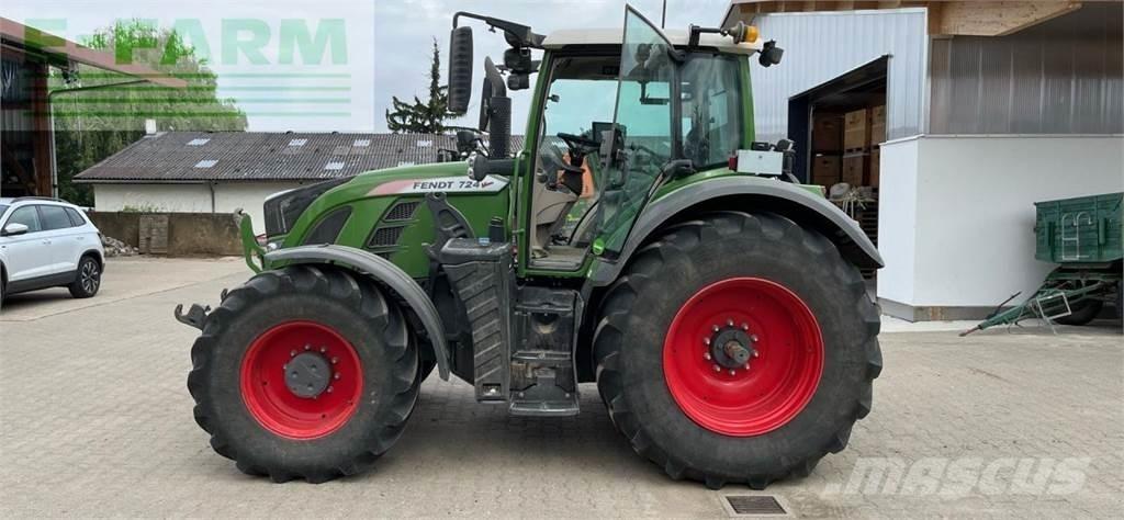 Fendt 724 Vario S4 Traktörler
