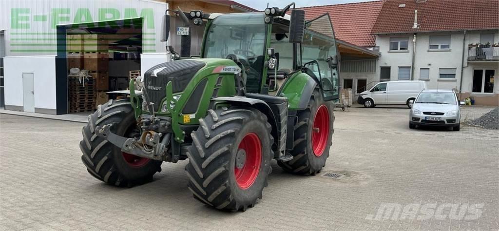 Fendt 724 Vario S4 Traktörler