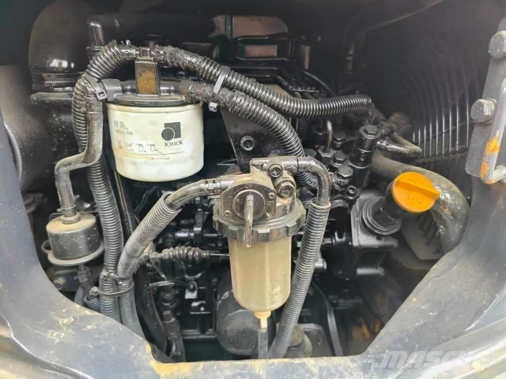 Komatsu PC 35 MR Mini ekskavatörler, 7 tona dek