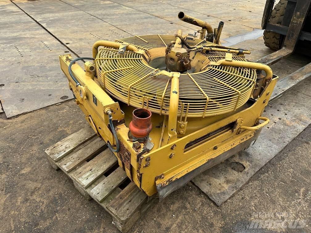 CAT 950g radiator Radyatörler