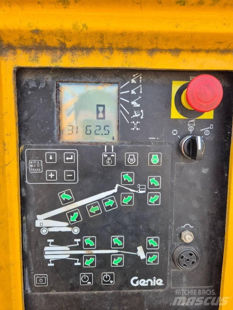 Genie SX 150 Teleskopik personel platformları
