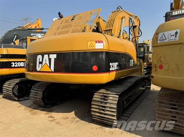 CAT 320 C L Paletli ekskavatörler