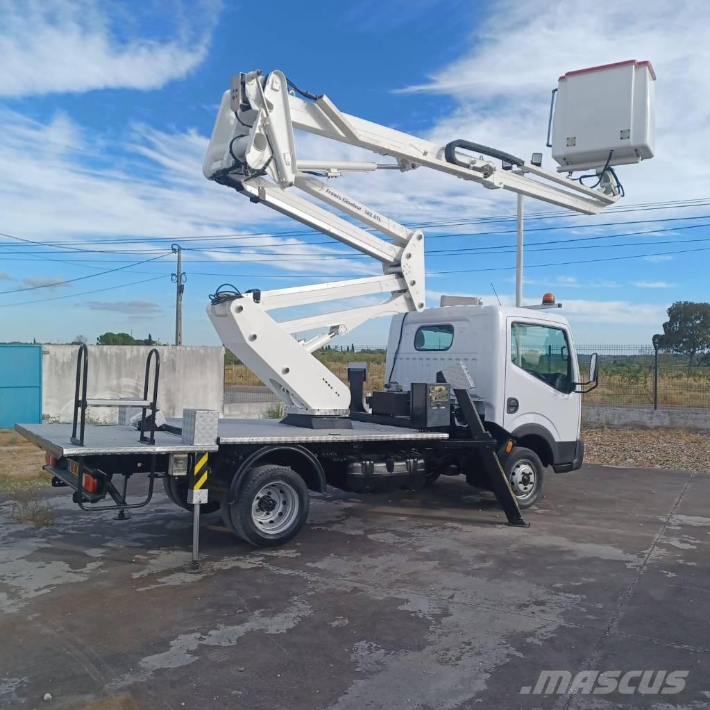 Nissan CABSTAR 35.11 Araç üstü platformlar