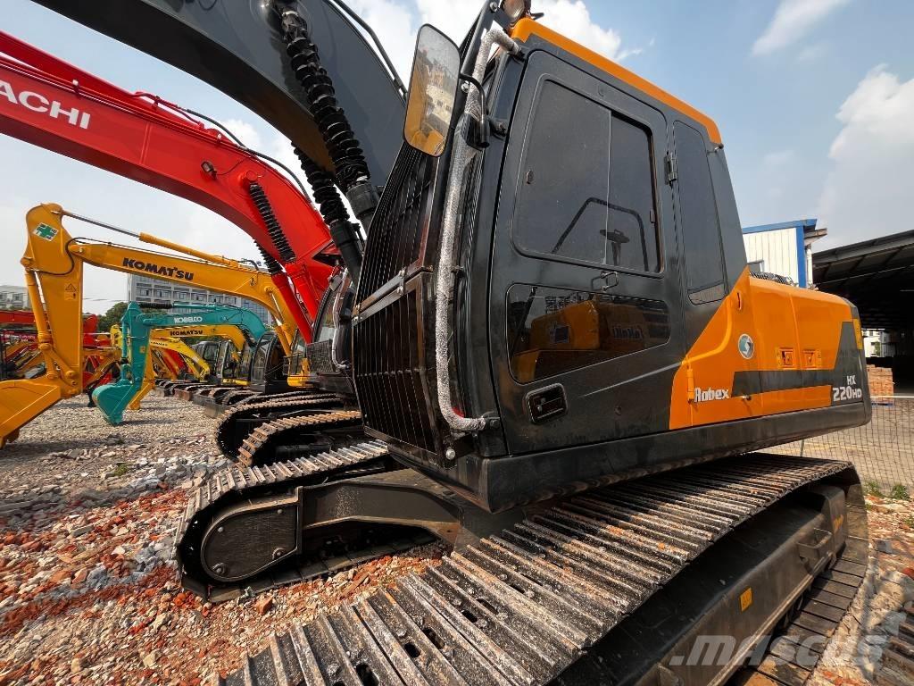 Hyundai HX 220HD Paletli ekskavatörler