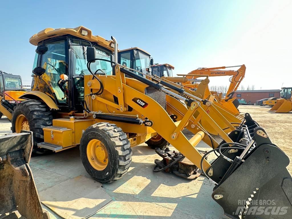CAT 420F Tekerlekli yükleyiciler