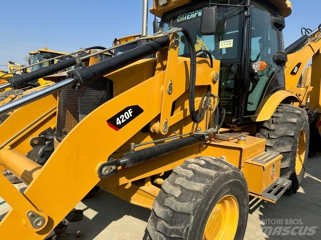 CAT 420F Tekerlekli yükleyiciler