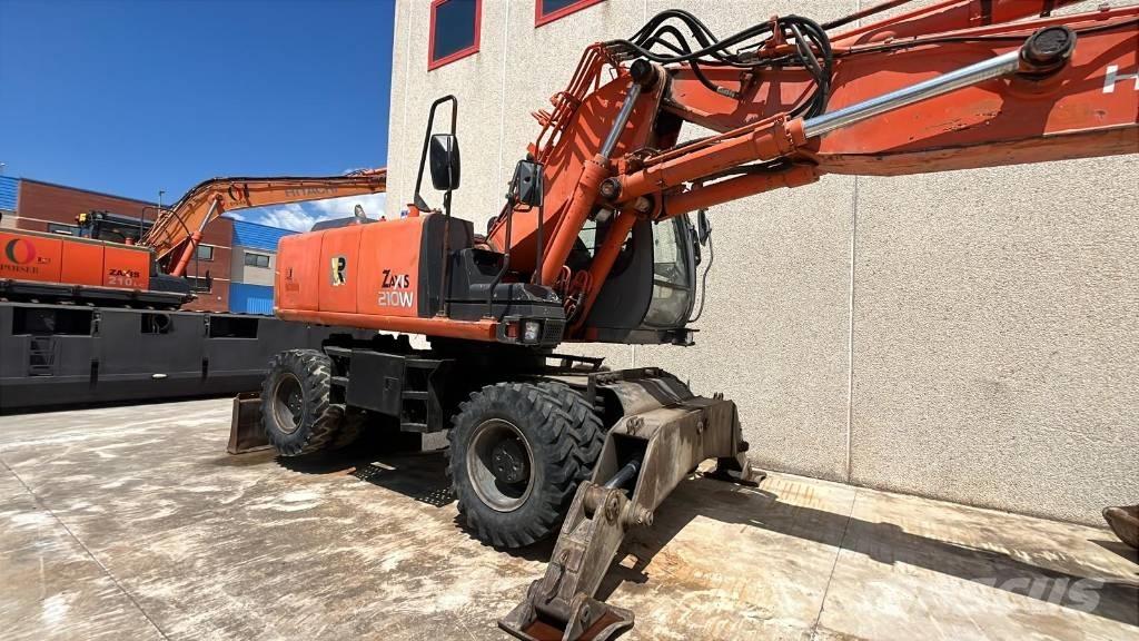 Hitachi ZX 210 W Lastik tekerli ekskavatörler