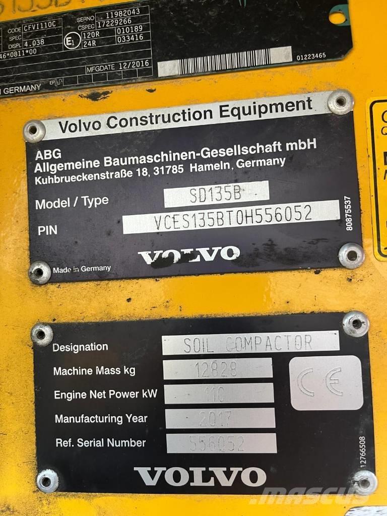 Volvo SD 135 B Pnömatik lastikli silindirler