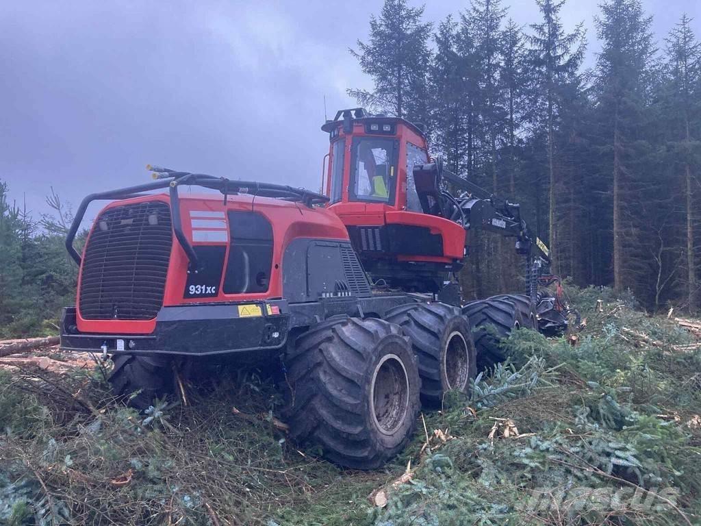 Komatsu 931XC Biçerdöverler