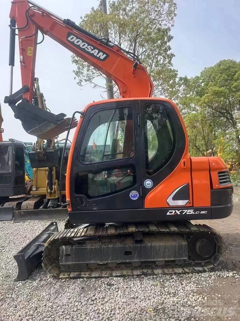 Doosan DX 75LC-9 C Mini ekskavatörler, 7 tona dek