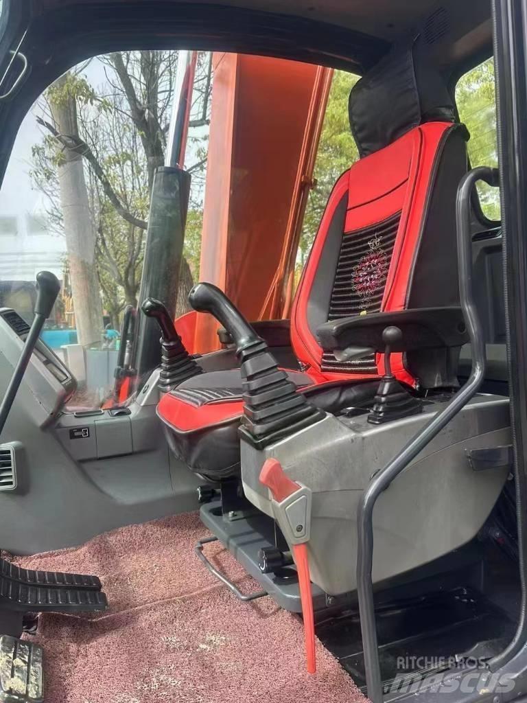 Doosan DX 75LC-9 C Mini ekskavatörler, 7 tona dek