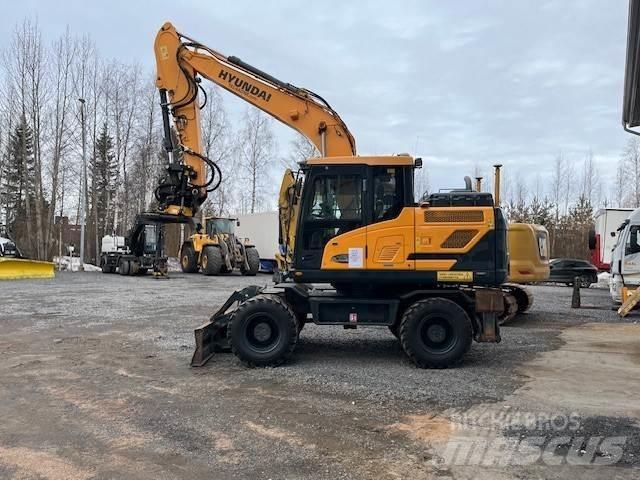 Hyundai HW 140 Lastik tekerli ekskavatörler