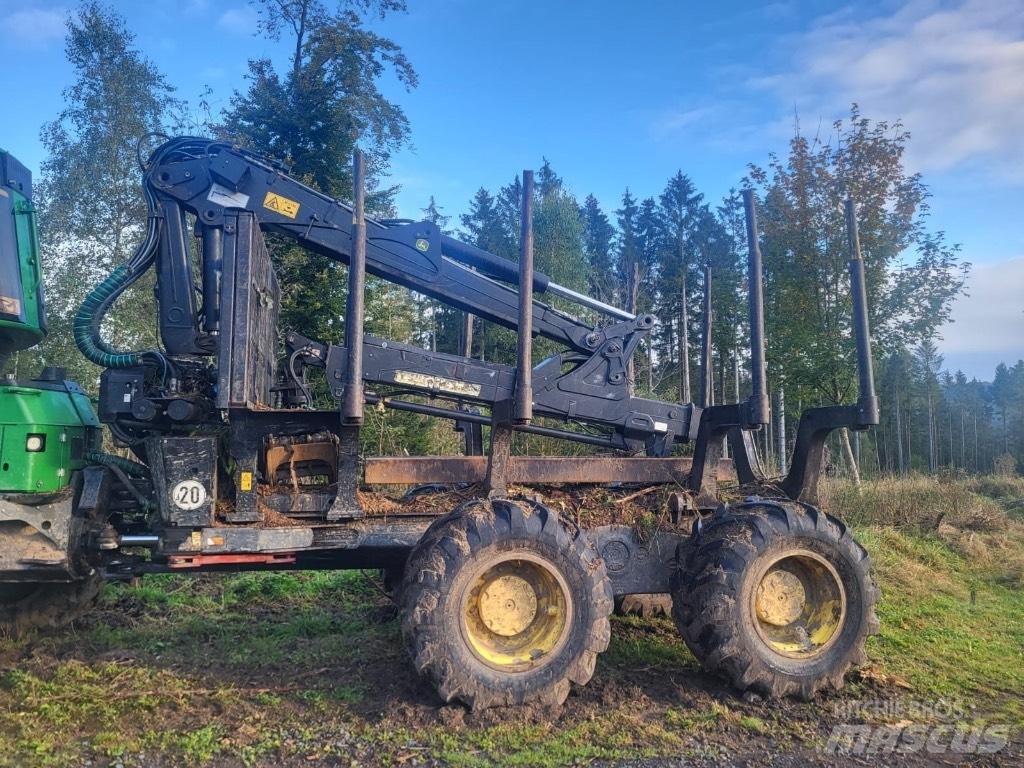 John Deere 1210 G Tomruk yükleyici traktörler