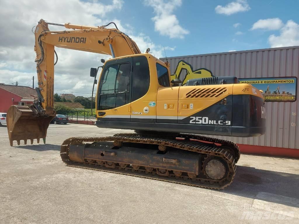 Hyundai R 250 -9 Paletli ekskavatörler