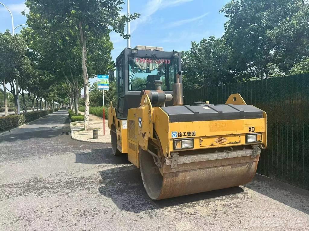 XCMG XD 82 Zemin sıkıştırma makineleri
