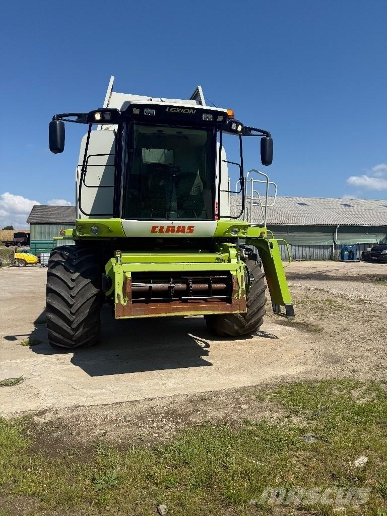 CLAAS Lexion 560 Biçerdöverler