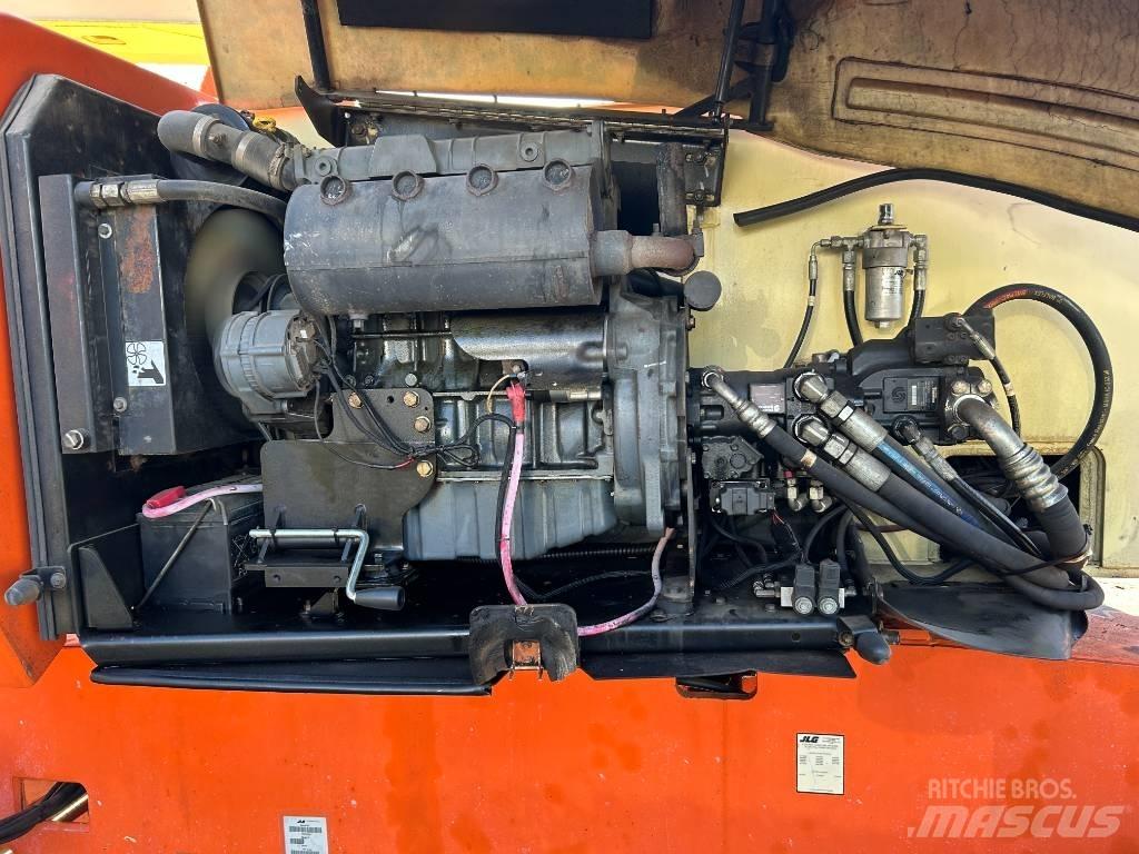 JLG 800 AJ Körüklü personel platformları