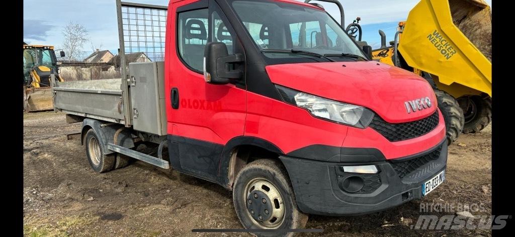Iveco 35C 13 Pikaplar