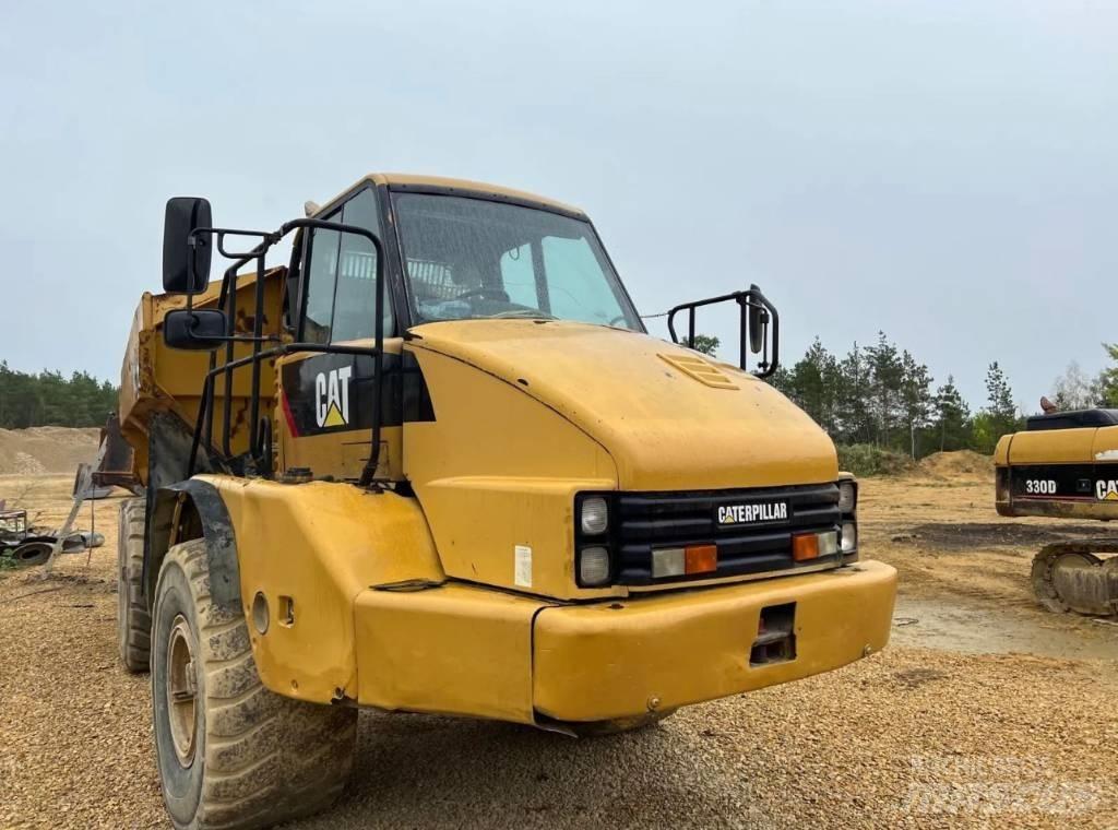 CAT 730 Belden kirma kaya kamyonu